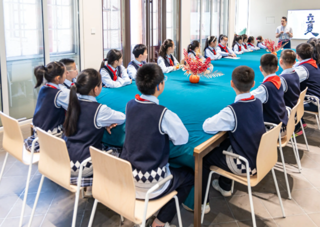 内在展开之道尽力建造成为一所学生喜欢家长认同满意的校园 内在展开之道尽力建造成为一所学生喜欢家长认同满意的校园