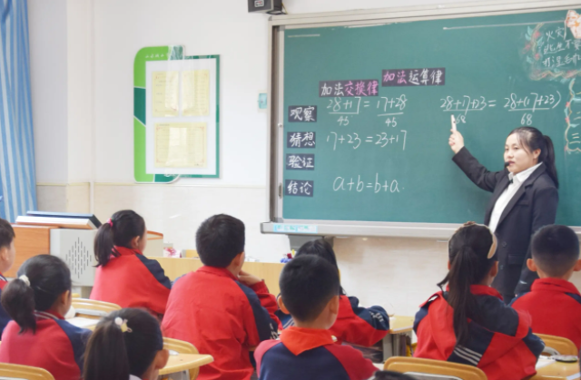 学习热情显著提升课程为脉课程体系赋能成长班级文化润物无声 学习热情显著提升课程为脉课程体系赋能成长班级文化润物无声